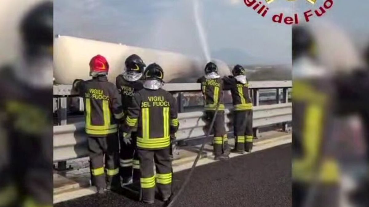 Autocisterna di Gpl a fuoco, chiusa l