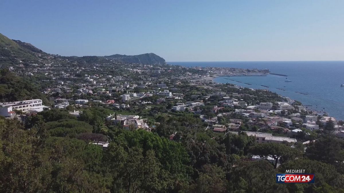 Sanità a Ischia, il sindaco di Lacco Ameno: "Non vogliamo essere discriminati"
