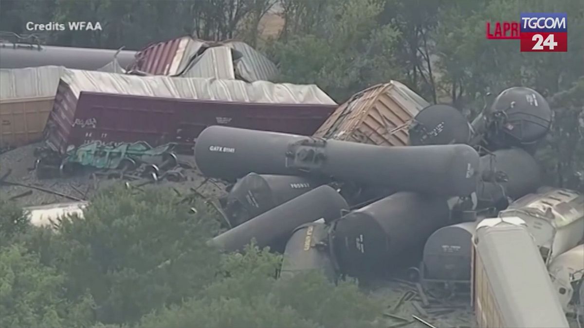 Texas, deraglia treno merci: 35 vagoni fuori dai binari