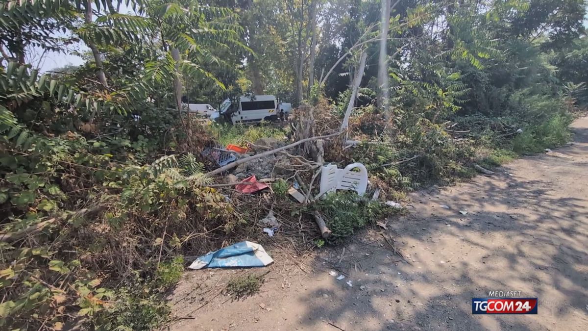 Milano'da Korsan Arabası, Roma Kampı'nda siyasi çatışma
