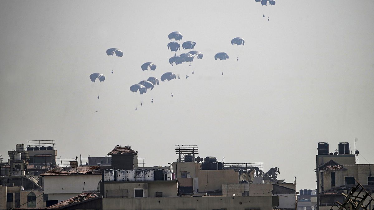 In Italia 31 bambini da Gaza, ad accoglierli Tajani: "Profonda emozione, prevalga il buon senso e la guerra finisca presto"