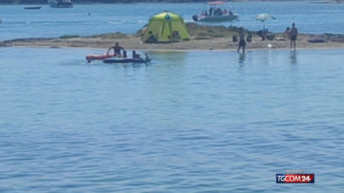 A Porto Cesareo turismo "cafone" con... tende
