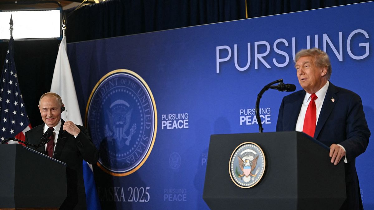 Trump Putin, tre ore di vertice in Alaska ma nessuna tregua in Ucraina | Lunedì Zelensky sarà a Washington: "Sì al trilaterale con Usa e Russia"