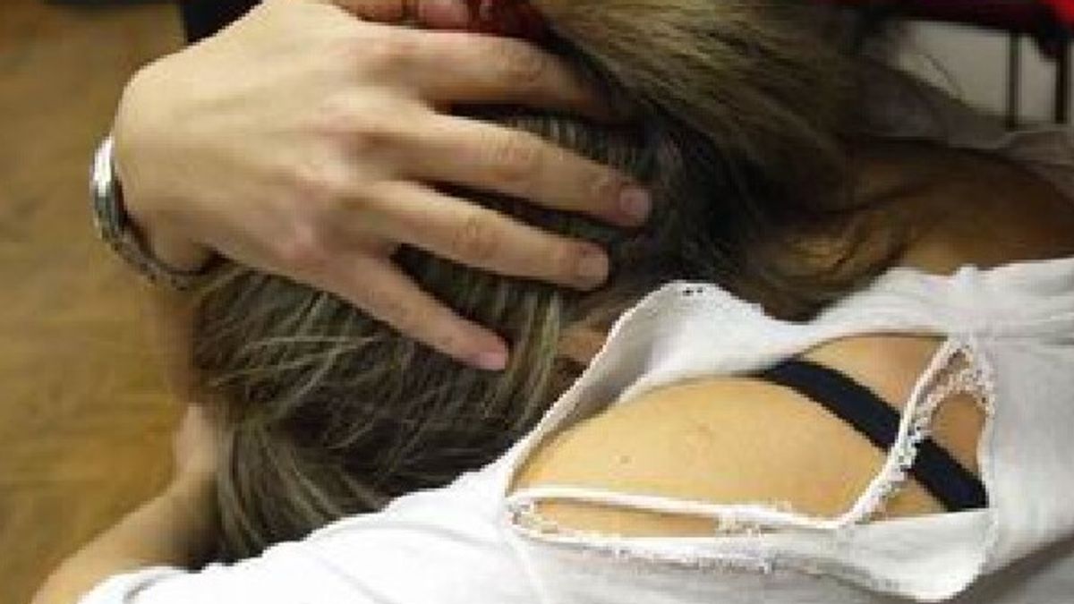 reggio calabria violenze sulla moglie per 19 anni arrestato