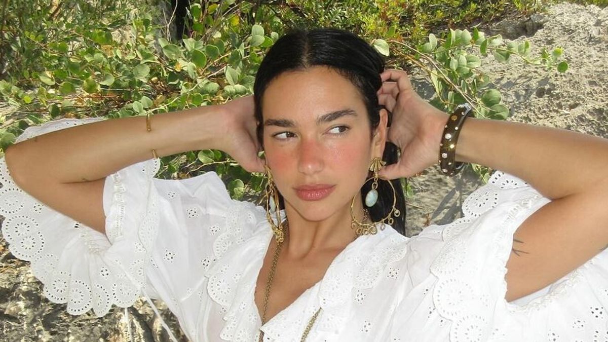 Dua Lipa Smagliante Fitness ve Eğitim Güzellik Sırları