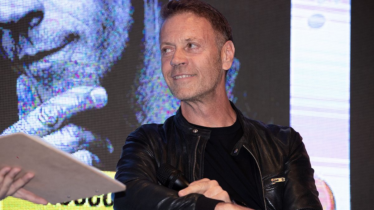 rocco siffredi sar242 bigotto ma dico no alle maestre su onlyfans