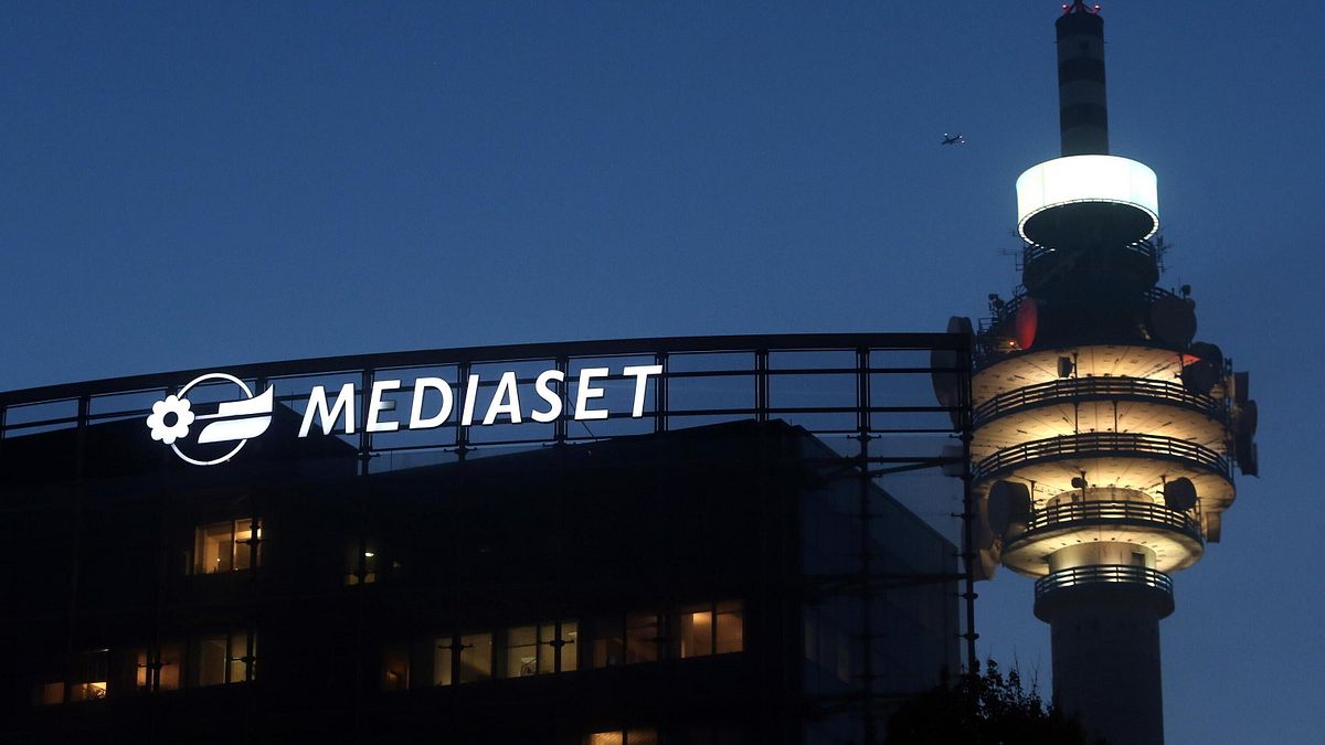 PPF Fonu Prosieben'den ayrılır ve MFE-MediaSet'e% 15.68'i verir
