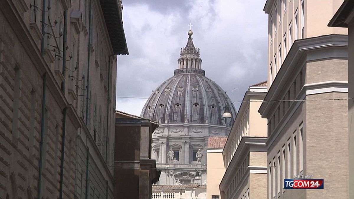 bergoglio wojtyla montini tutti i papi nel mirino