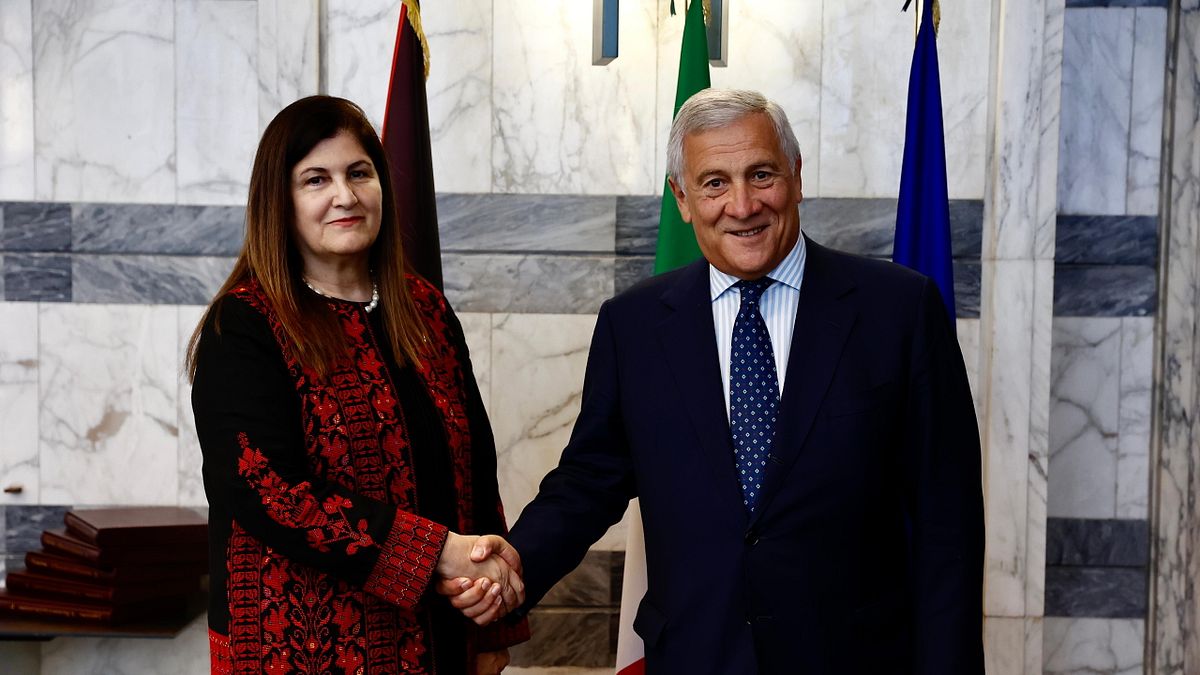 tajani incontra a roma il ministro palestinese aghabekian pronti ad accogliere altri bambini e studenti da gaza