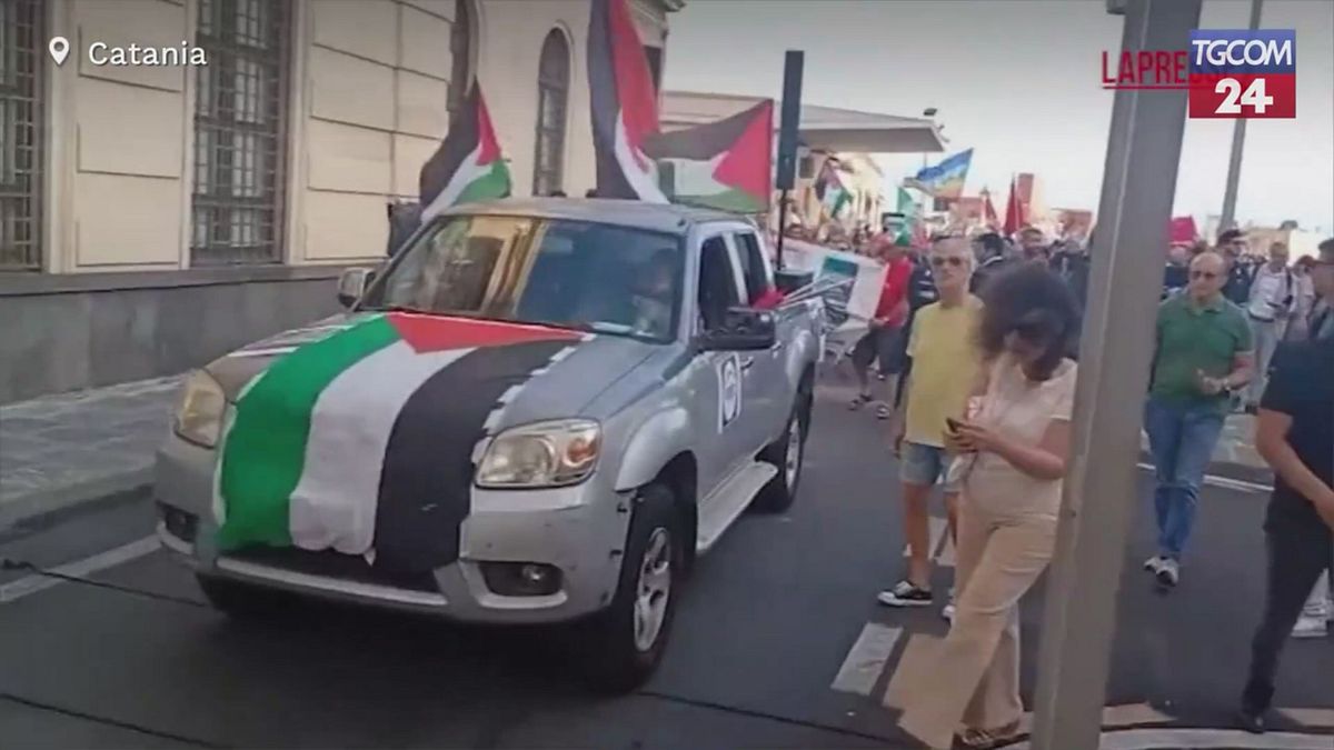 Catania, manifestazione per la Global Sumud Flotilla