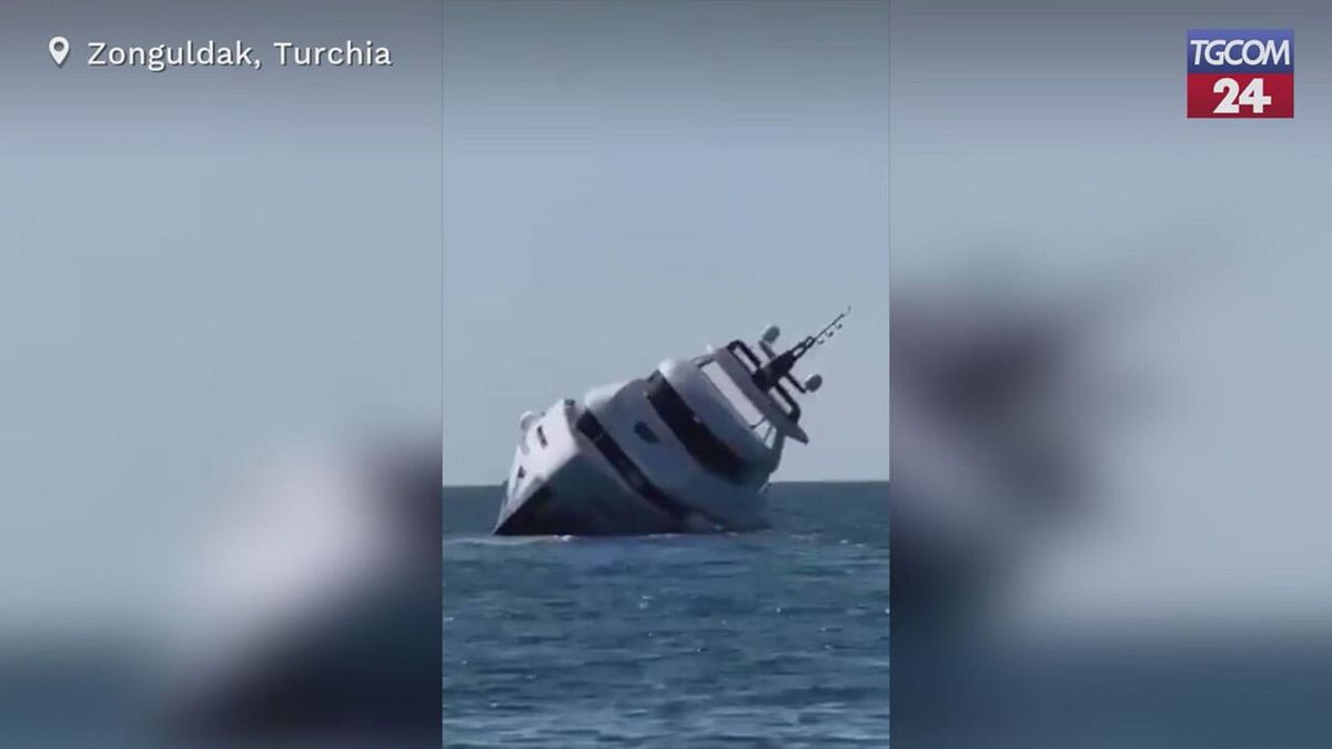 turchia yacht affonda pochi minuti dopo il varo