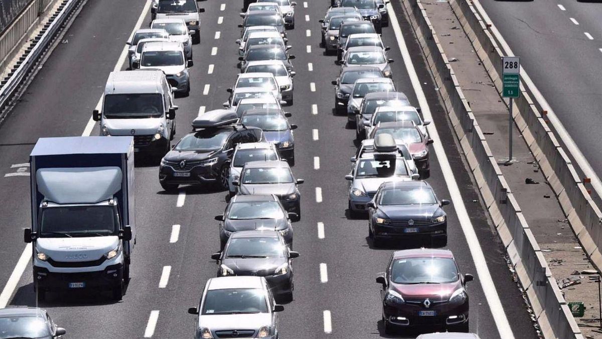 autostrade weekend da bollino rosso previsti 128 milioni di spostamenti