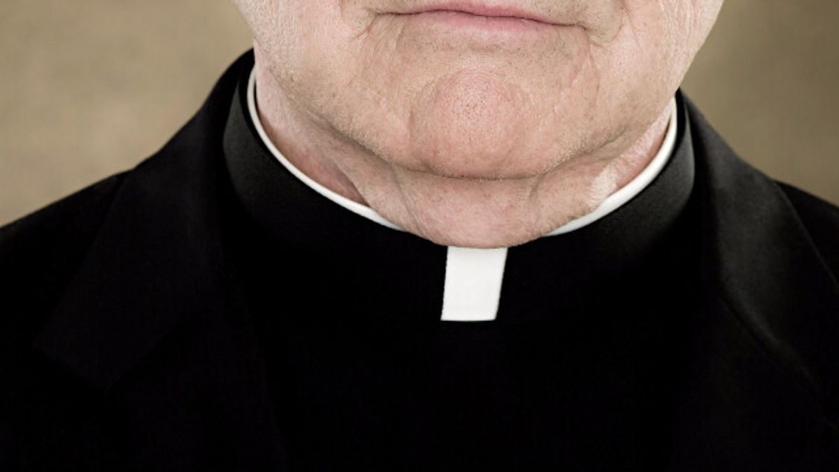 Stradella (Pavia), sacerdote picchiato da branco di ragazzini in oratorio
