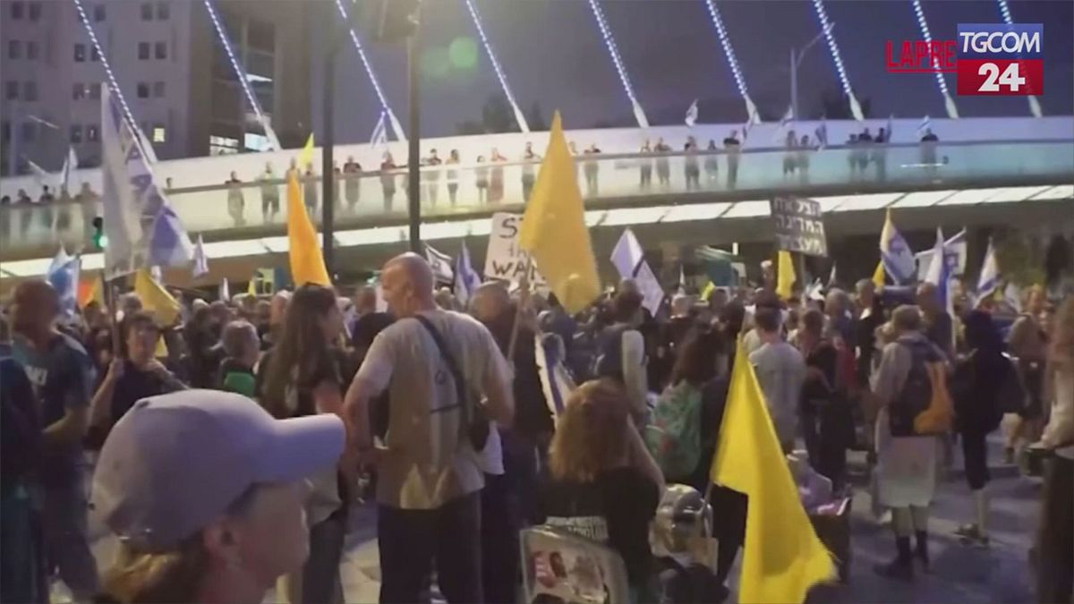 Gerusalemme, la protesta dei parenti degli ostaggi ancora in mano ad Hamas