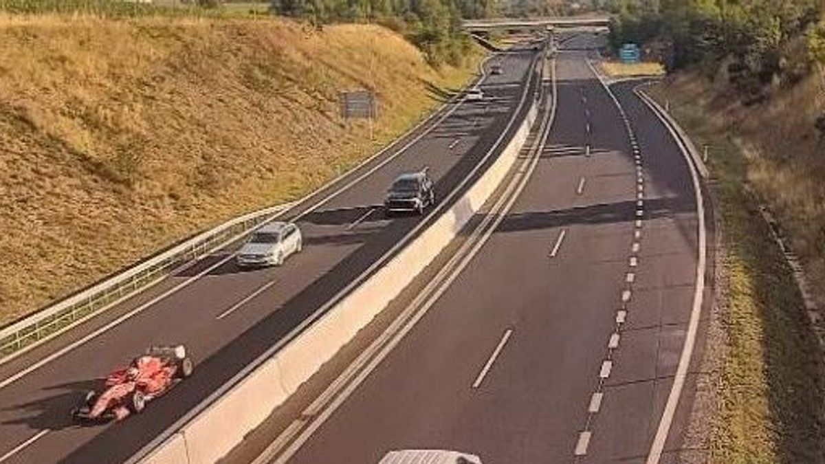 repubblica ceca guidava in autostrada una ferrari di formula 1 catturato dopo 6 anni