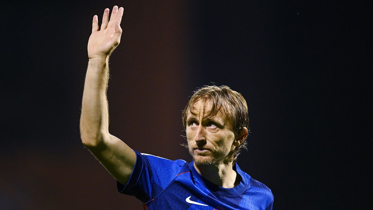 Modric compie 40 anni e regala magie con la Croazia: standing ovation a ...