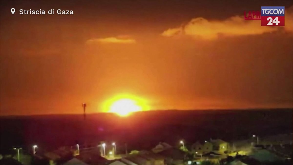 Gaza, proseguono i raid israeliani: morti e feriti all