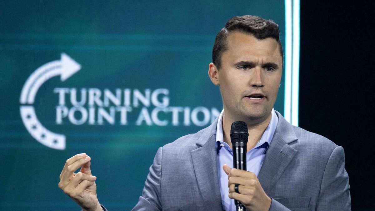 Charlie Kirk, il 31enne sostenitore di Trump: dal negazionismo climatico alla propaganda anti Covid