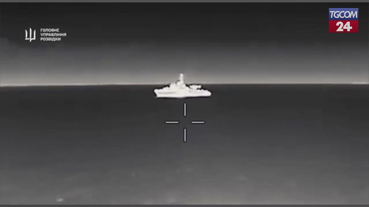 Drone ucraino colpisce nave russa da 60 milioni di dollari nel Mar Nero