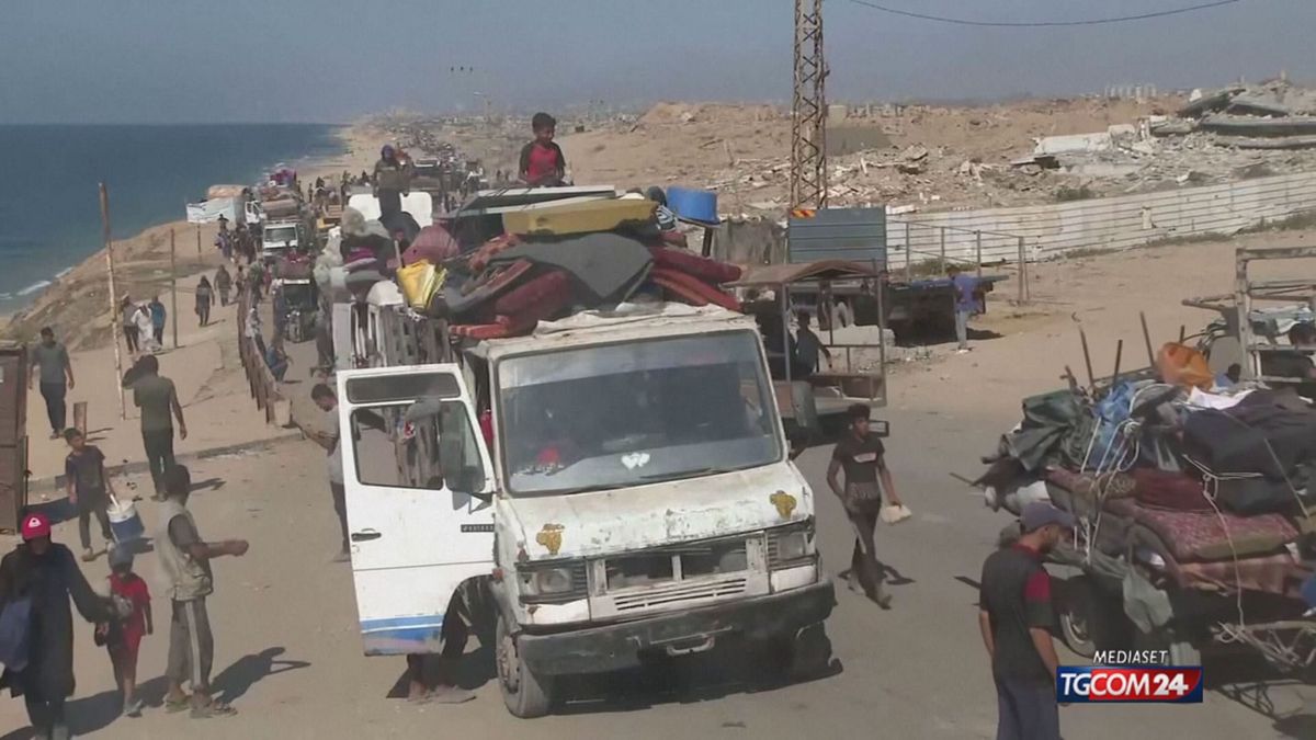 Prosegue la fuga dei palestinesi da Gaza City