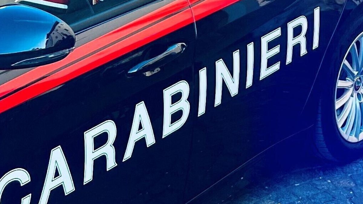 Ragusa, kötü muamele gören eş ve saldırılar Carabinieri: Tutuklandı