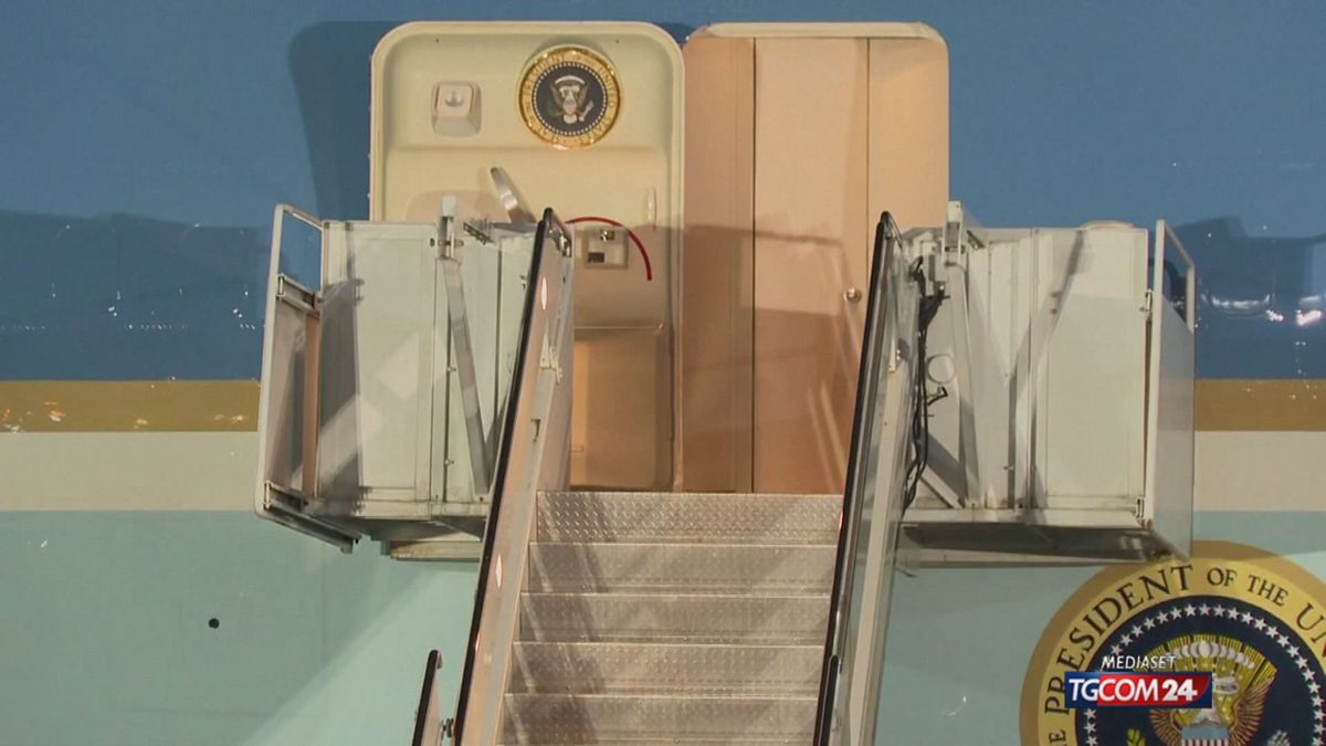 trump atterra a londra al via la visita di stato bis in gb