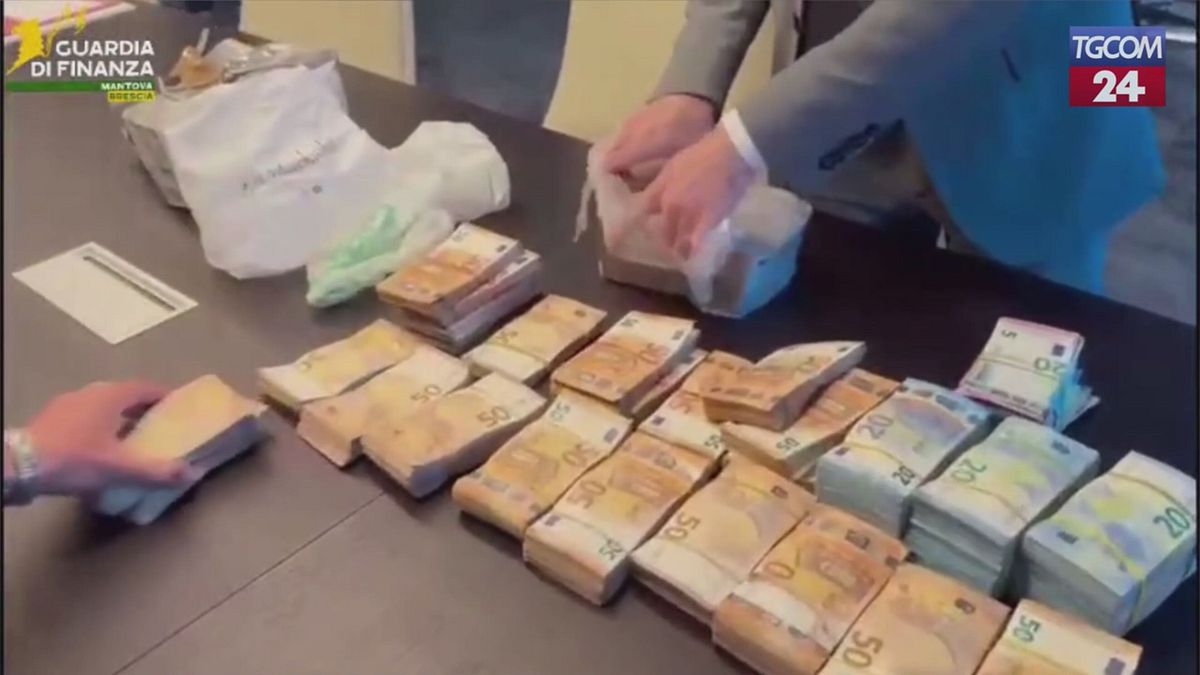 Fatture false per oltre 100 milioni di euro: maxi frode fiscale tra Brescia e Mantova
