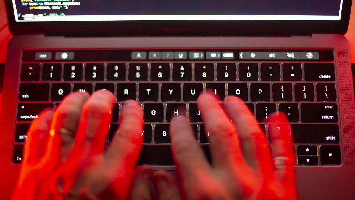 Cybericulia, İtalya savunma altında hacker ordusu yaratıyor