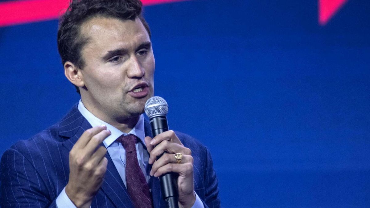 omicidio kirk da israele ai transgender le teorie cospirazioniste sull uccisione dell esponente di ultradestra
