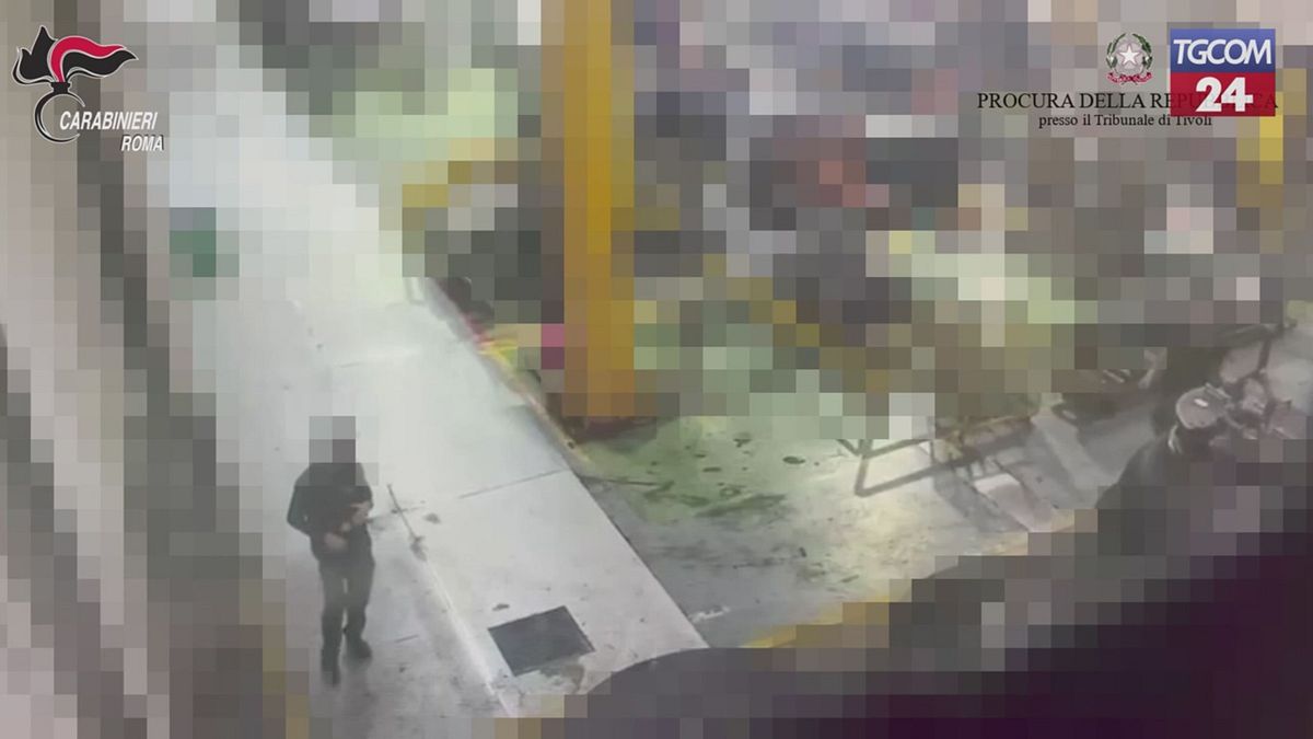 Tivoli, trasformano la fabbrica in piazza di spaccio: tre arresti