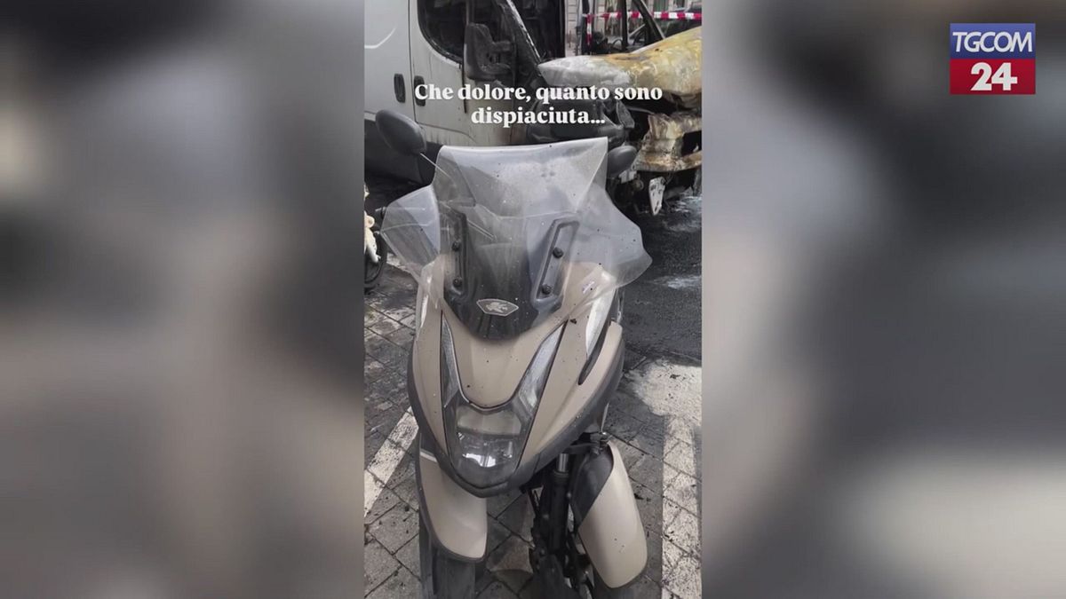 Risveglio amaro per Ana Laura Ribas: un incendio distrugge il suo scooter