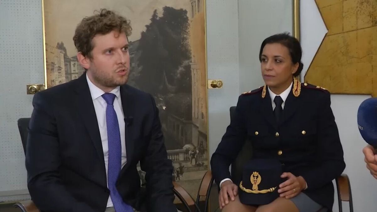 Corteo pro Pal, parla un poliziotto ferito: "Mi hanno lanciato i sassi, ho una costola rotta"