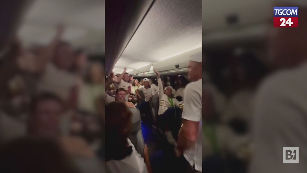 team europe vince la ryder cup di golf la festa sul bus verso l hotel