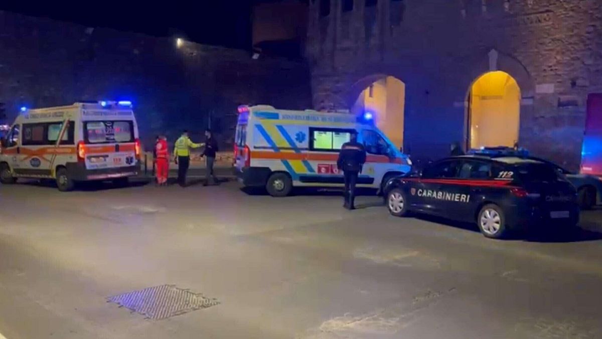 Arezzo, 55 yaşına kadar bunalmış ve çizgilerde öldürüldü: Bildirilen bir