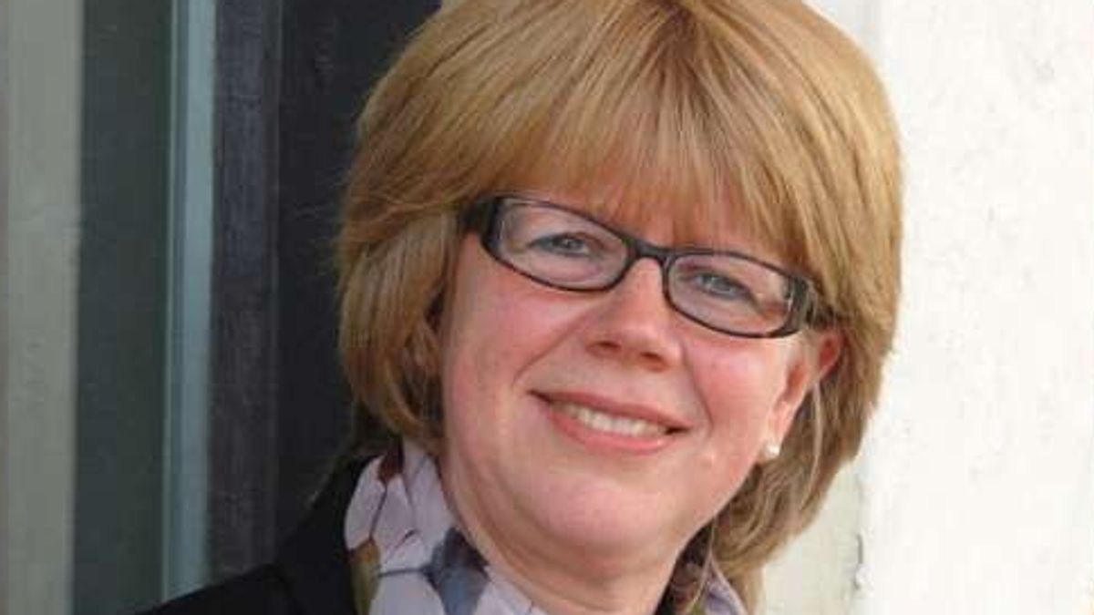 Rivoluzione nella Chiesa anglicana, alla guida una donna: il vescovo Sarah Mullally