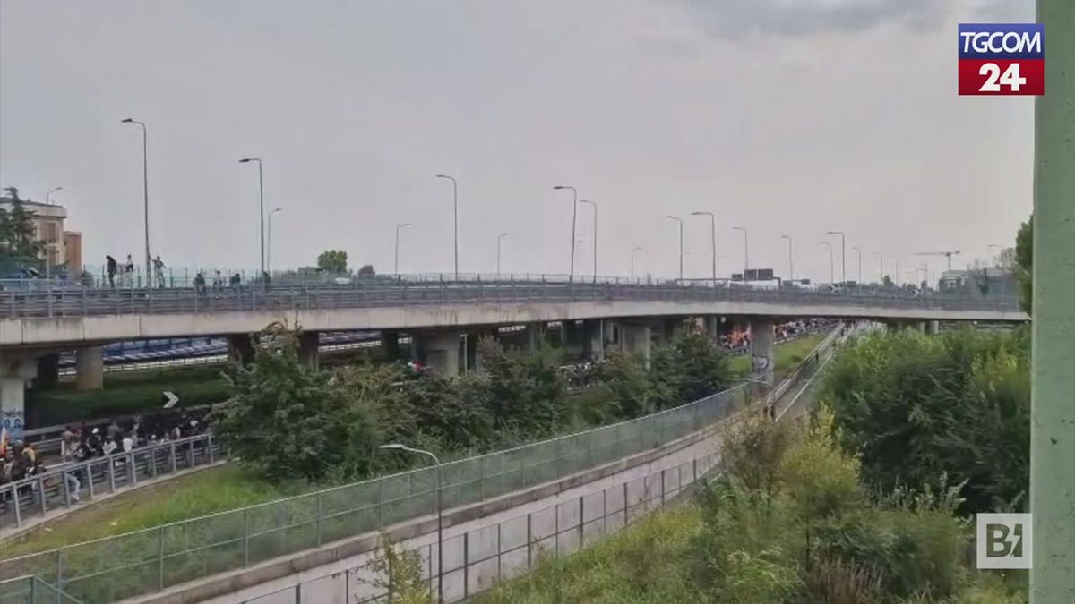 Sciopero per Gaza, bloccata la tangenziale Est di Milano