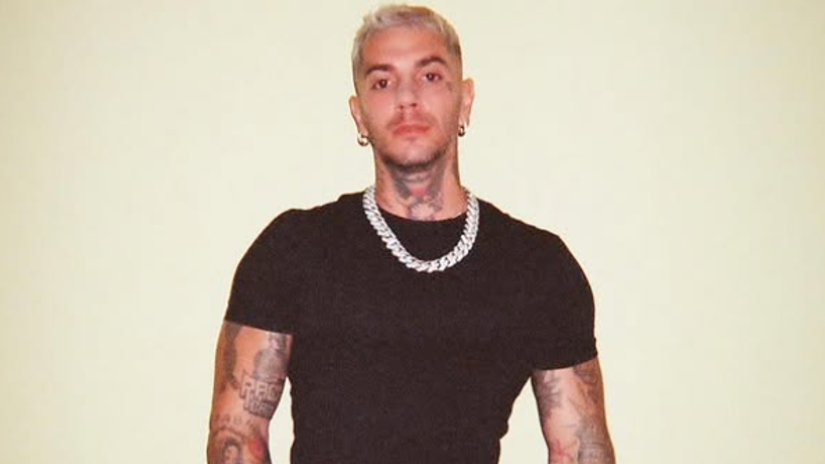 Emis Killa bağış yapıyor ama bu bir dolandırıcılık: bunu bildiriyor