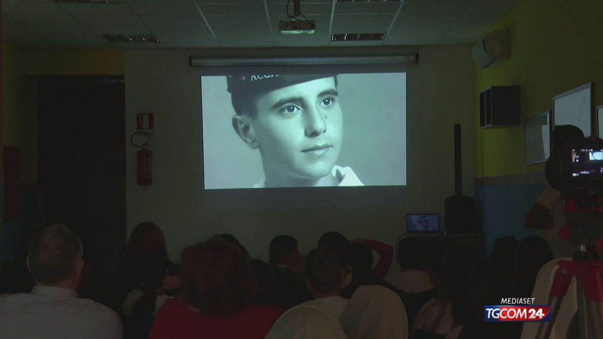 Don Luigi Merola sul docufilm "Falcone e Borsellino": "Esempio per i ragazzi, lo Stato vince sempre"
