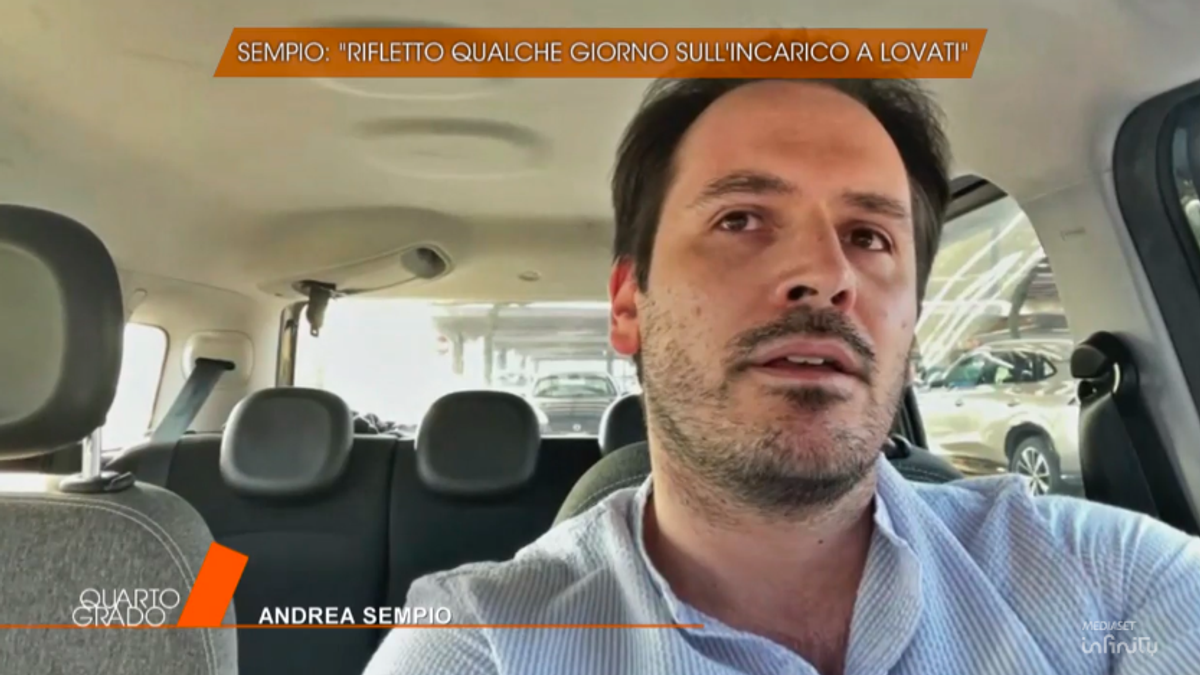 Garlasco, Sempio prende tempo su Lovati: "Rifletto qualche giorno in merito al suo incarico"