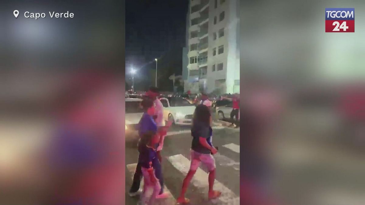 capo verde conquista i mondiali di calcio commozione e festa in strada