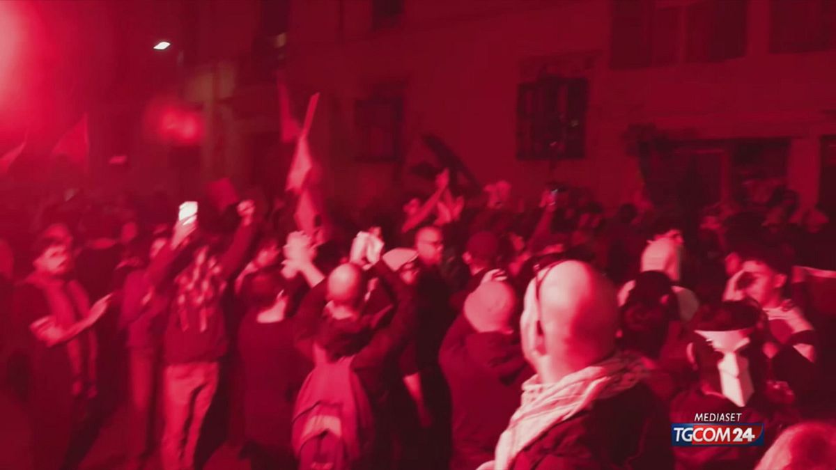 "Italia Israele, non si doveva giocare", le immagini del corteo a Udine