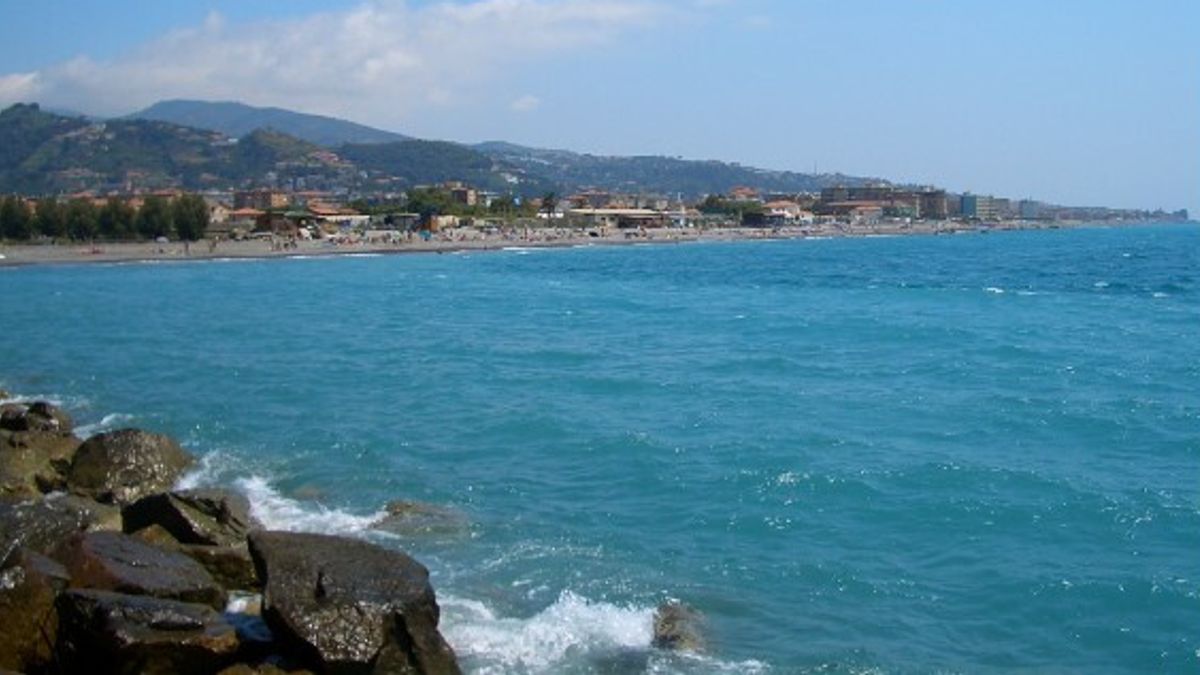 Imperia, il comune di Vallecrosia vuole cambiare nome per non sparire dal web