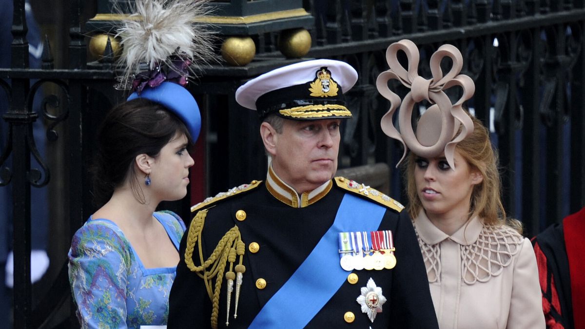 Gb, il principe Andrea rinuncia al suo titolo reale | Ma resta ottavo in linea di successione
