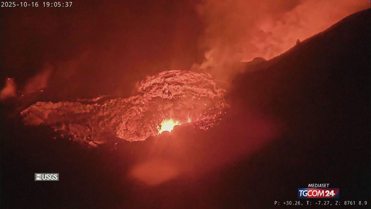 hawaii lo spettacolo di fuoco del vulcano kilauea