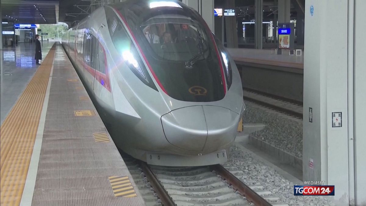 in cina testato il nuovo treno ad alta velocit224