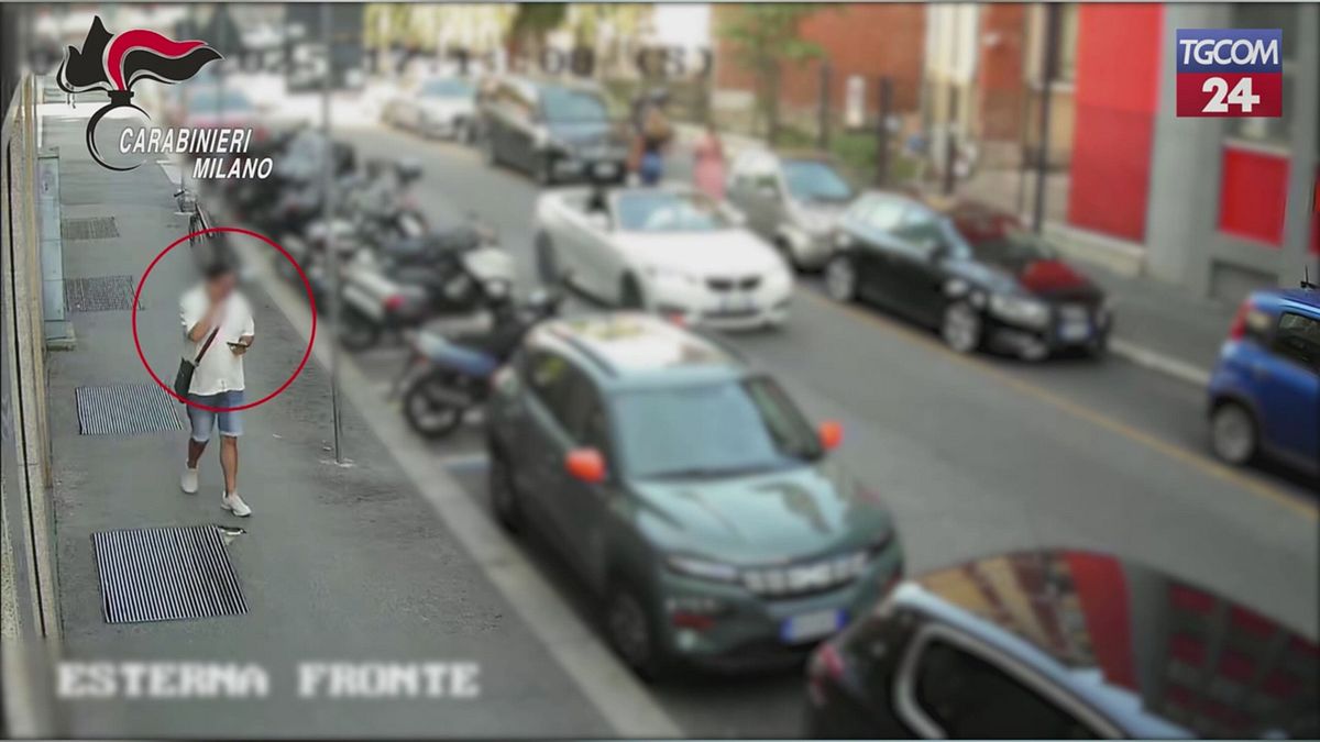 Rapina di orologio da 125mila euro, 2 fermi a Milano