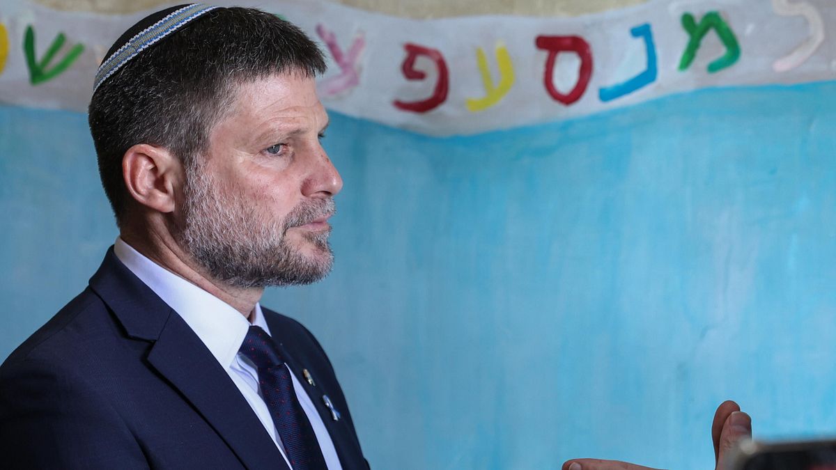 gaza trump ho fermato io netanyahu lui voleva continuare il ministro smotrich ai sauditi palestina uno stato restate sui cammelli