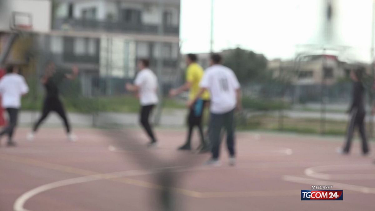 Salerno, baby gang bullizzavano coetanei e anziani