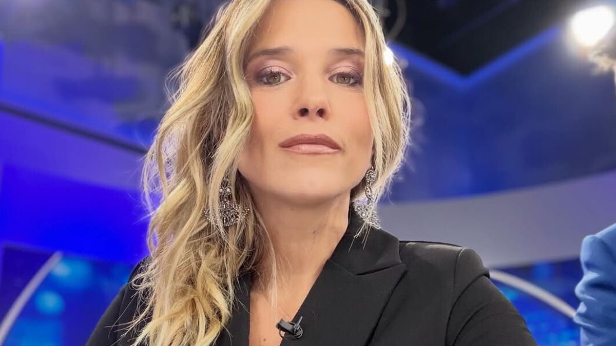 la denuncia di francesca barra circolano immagini di me nuda generate con l ia ho pensato ai miei figli