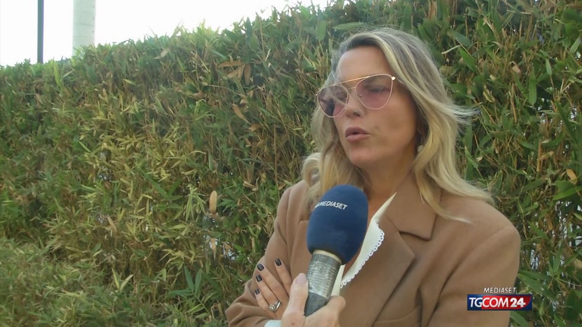 foto hard false con l intelligenza artificiale la denuncia di francesca barra